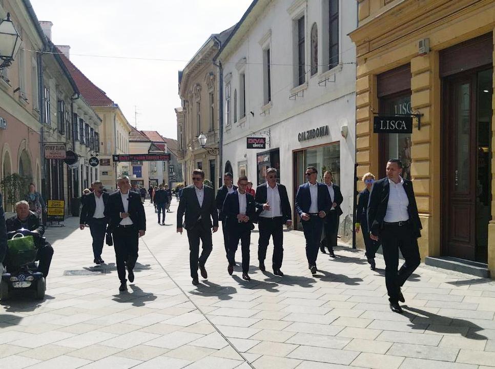 Milanović u Varaždinu obišao obnovljenu Gradsku vijećnicu staru 501 godinu / Foto: Hina