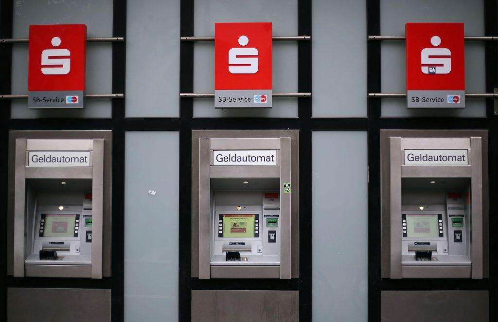 Bankomat (ILUSTRACIJA) / Foto: Oliver Berg/dpa