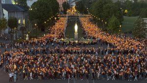 Mnoštvo vjernika u Lourdesu / Foto: HKM Berlin