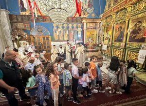 Pravoslavni vjernici u crkvi za pravoslavni Uskrs u Gazi / Foto: Anadolu
