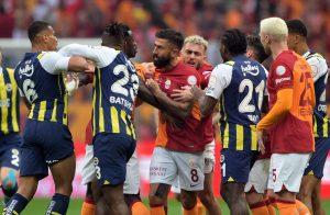 Detalj s velikog istanbulskog derbija između Galatasaraya i Fenerbahcea i Galatasaraya / Foto: Anadolu