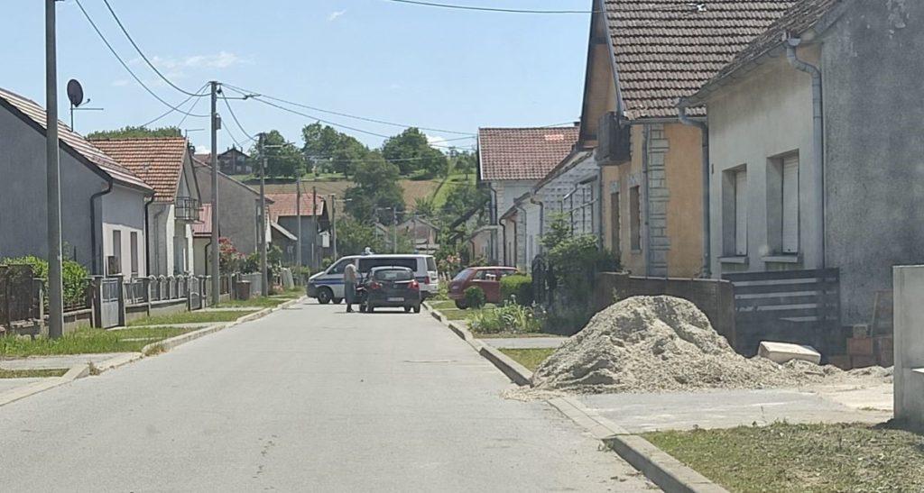 Dvoje mrtvih i teško ozlijeđena osoba pronađeni u kući u Bjelovaru / Foto: Hina