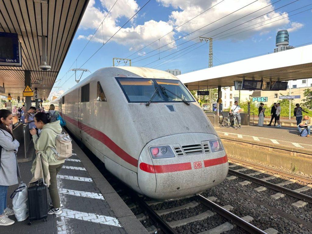 Njemački brzi vlak (ICE) / Foto: Fenix (SIM)