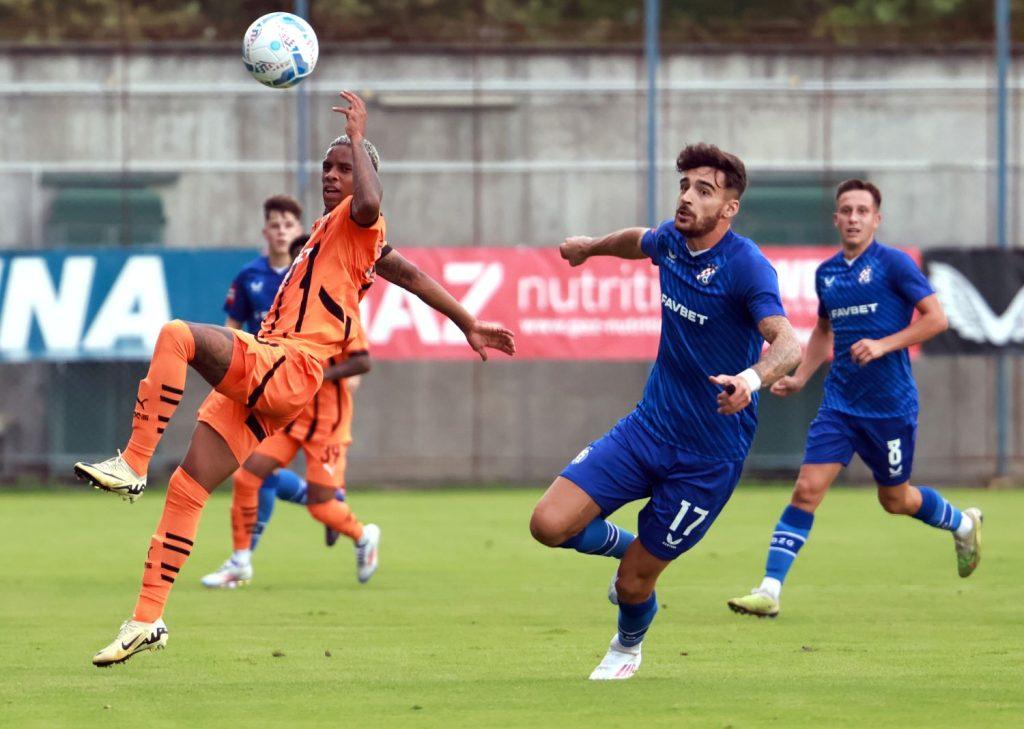 Sandro Kulenoić u utakmici Dinamo - Šahtar / Foto: Hina