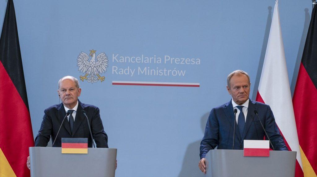 Njemački kancelar Olaf Scholz i poljski premijer Donald Tusk / Foto: Anadolu