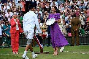 Britanska princeza Kate Middleton uručila pehar pobjedniku Wimbledona Carlosu Alcarazu / Foto: Anadolu