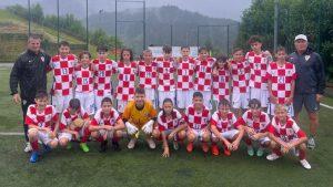 Pobjednička momčad U-14 Hrvata iz Njemačke na Schwarzwald Cupu 2024. / Foto: Fenix (SIM)