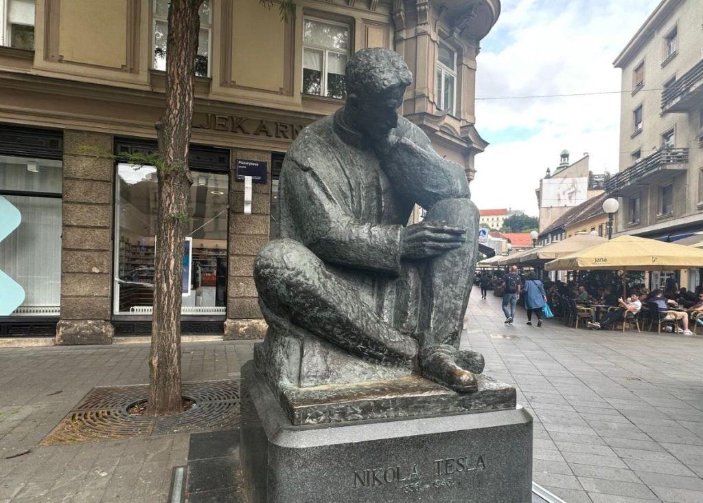 Spomenik Nikoli Tesli u Zagrebu / Foto: Fenix (SIM)