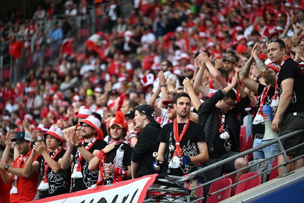 Navijači na utakmici Austrija - Turska (ILUSTRACIJA)/ Foto: Anadolu