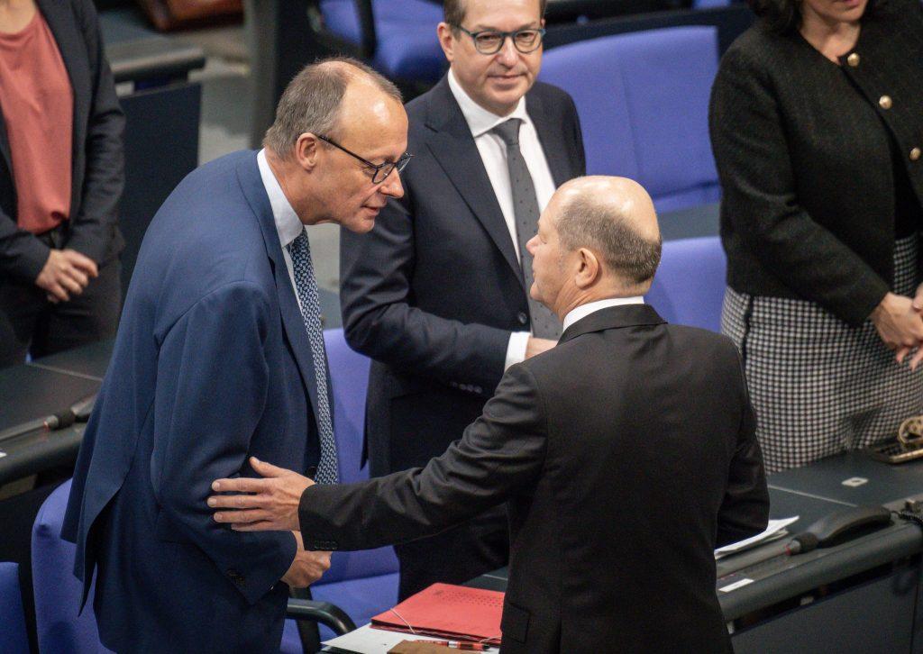 Hoće li kancelar Scholz prihvatiti ponudu lidera oporbe da zajedno kroz Bundestag hitno proguraju reformu migracijske politike? / Foto: Michael Kappeler/dpa