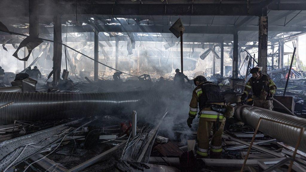 Razoreni supermarket u ukrajinskom gradu Konstantinivka / Foto: Anadolu