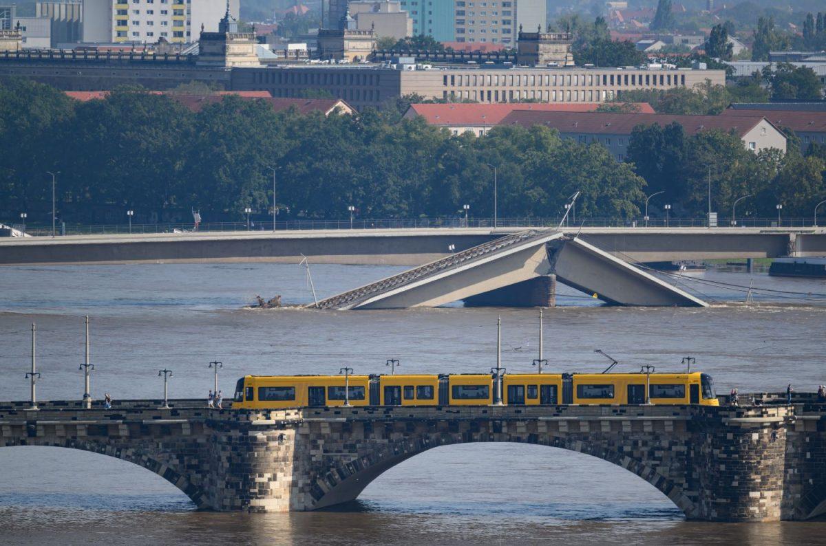 Vodostaj Elbe u Dresdenu / Foto: Robert Michael/dpa