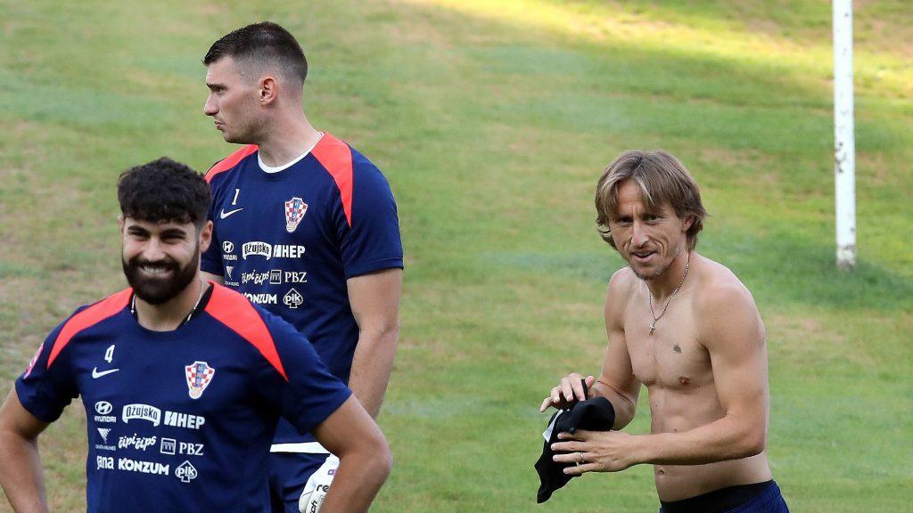 Joško Gvardiol, Dominik Livaković i Luka Modrić / Foto: Hina