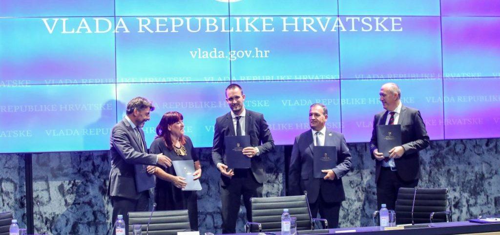 Šime Erlić, Vili Beroš, Tomislav Dulibić, i Maja Grba-Bujević / Foto: Hina