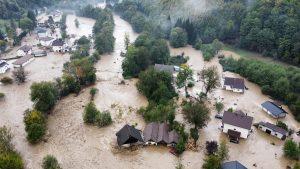 Poplavljeno selo Luke kod Fojnice / Foto: Anadolu