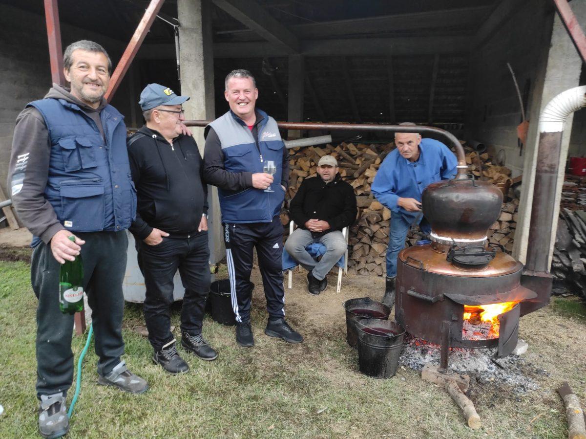 U listopadu se u Bosanskoj Posavini pravi rakija / Foto: Fenix (Josip MIjić)