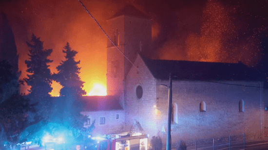 Lokaliziran požar u Dominikanskom samostanu na Čiovu / Foto: Preslik YouTube