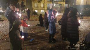 Skupina prosvjednika s hrvatskom zastavom u Stuttgartu / Foto: Fenix (Ivan Šarac)