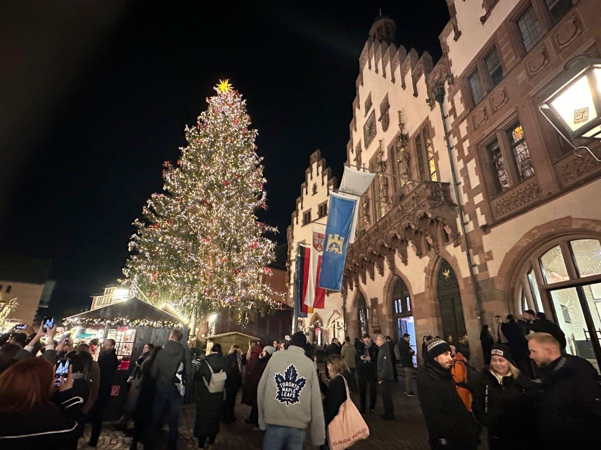 Božićni sajam u Frankfurtu / Foto: Fenix (SIM)