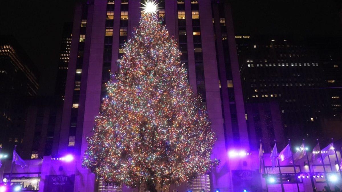 Zasvijetlilo božićno drvce u Rockefeller centru / Foto: Anadolu