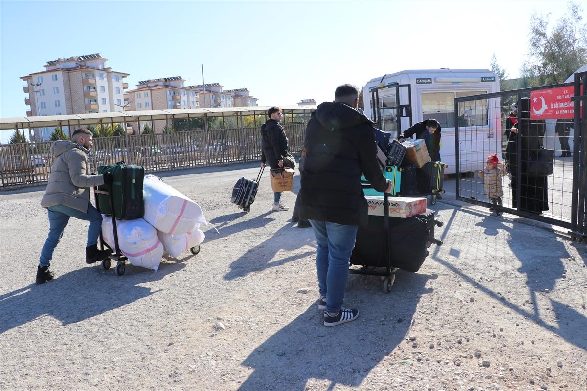 Povratak Sirijaca u svoju zemlju/ Foto: Anadolu