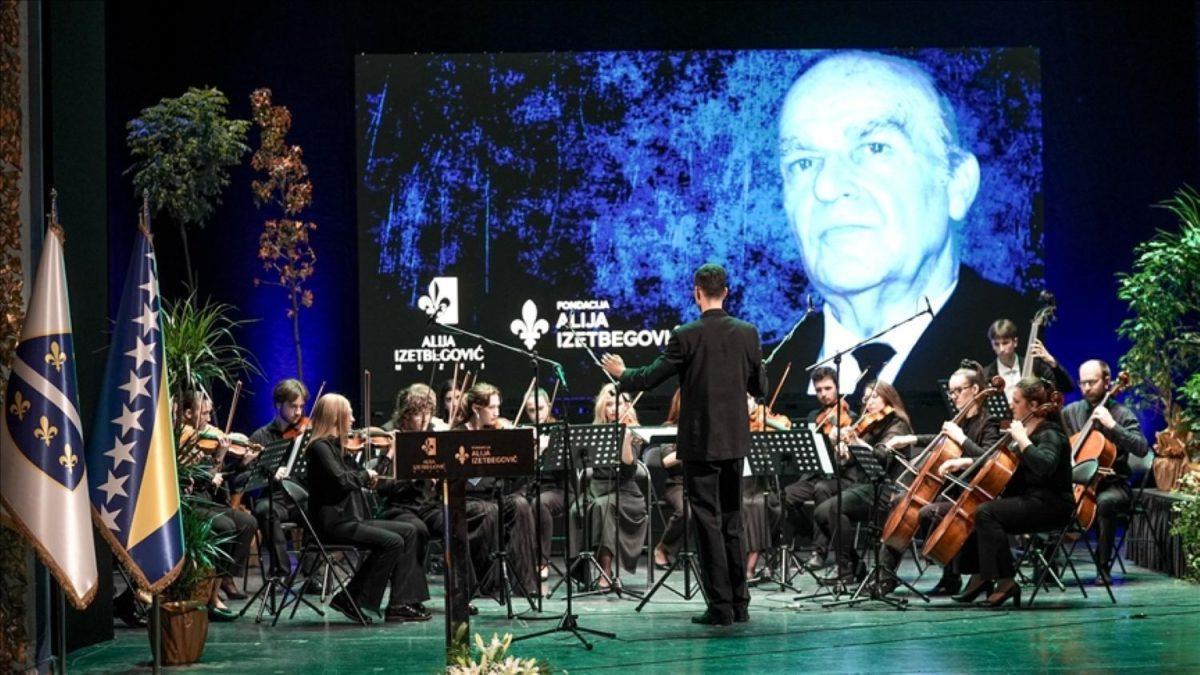 Obilježavanje godišnjice smrti Alije IIzetbegovića / Foto: Anadolu