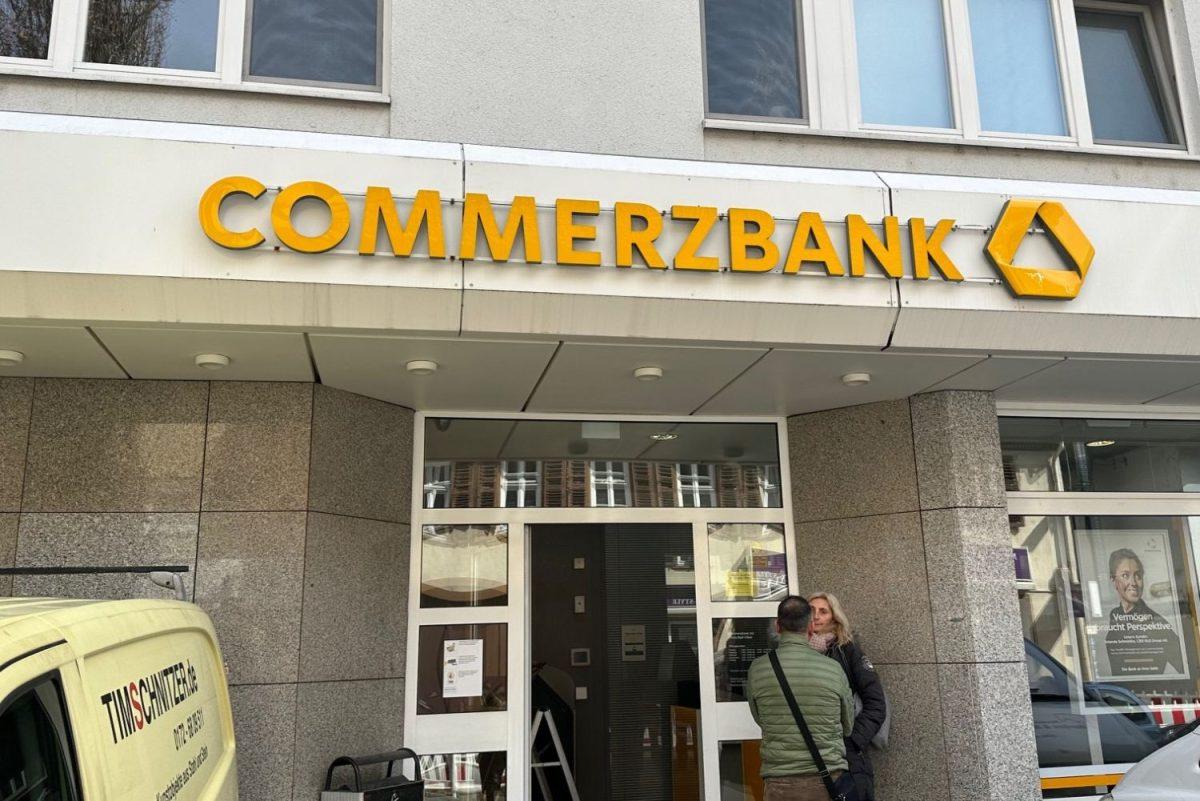 Commerzbank (ILUSTRACIJA) / Foto: Fenix (SIM)