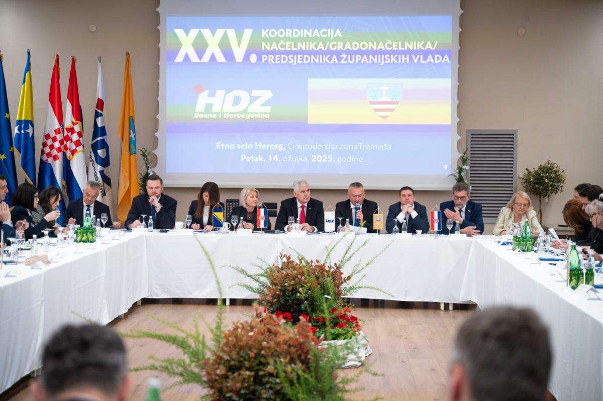 Koordinacijski sastanak HDZ-a BiH i predstavnika vlasti Republike Hrvatske/ Foto: HDZ BiH