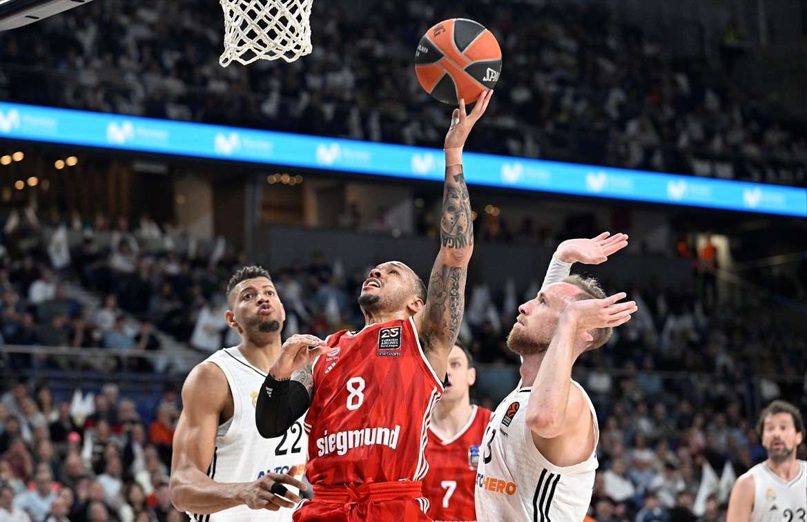 FANTASTIČNA VEČER MARIJA HEZONJE: Hrvatski košarkaš s 19 koševa i 7 skokova odveo Real preko Bayerna u doigravanje Eurolige Detalj s utakmice Reala i Bayera / Foto: Anadolu