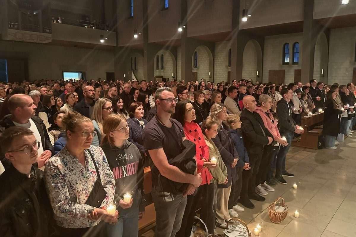 Uskrsno bdijenja u crkvi u Offenbachu / Foto: Fenix (SIM)
