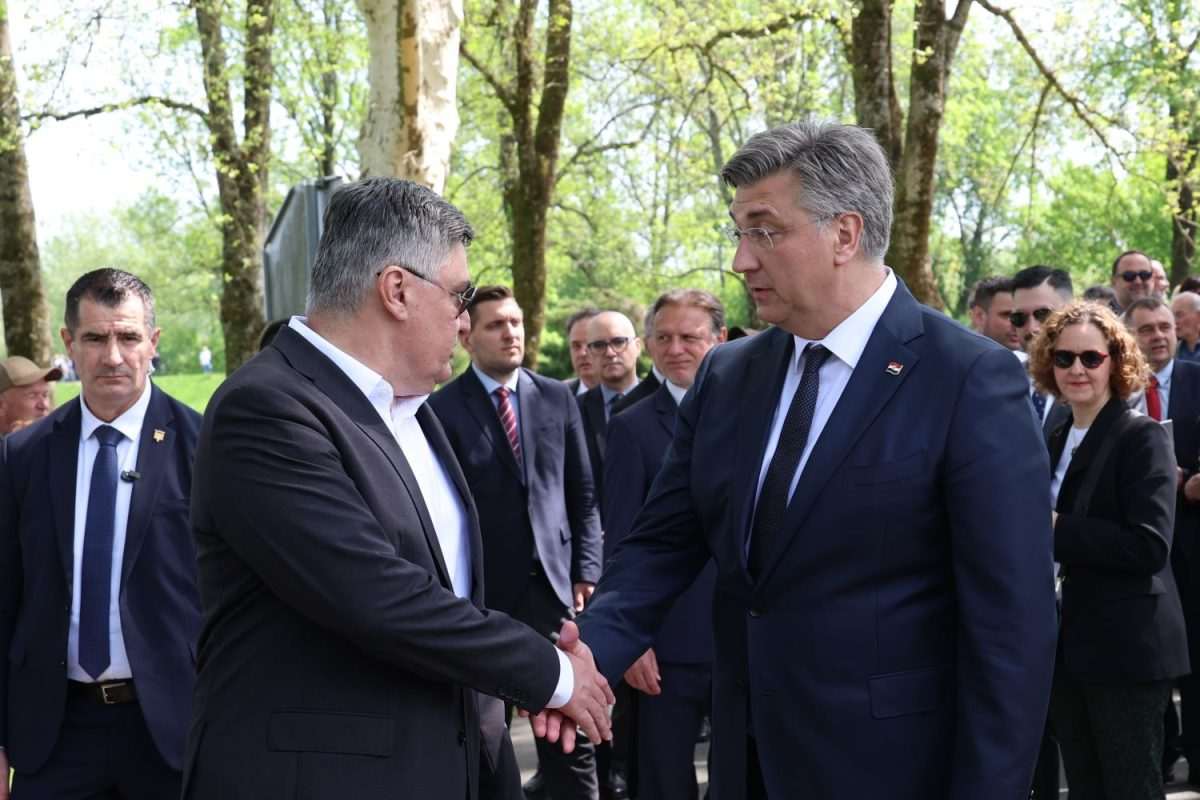 Zoran Milanović i Andrej Plenković na komemoraciji u spomen na žrtve ustaškog logora Jasenovac / Foto: Hina