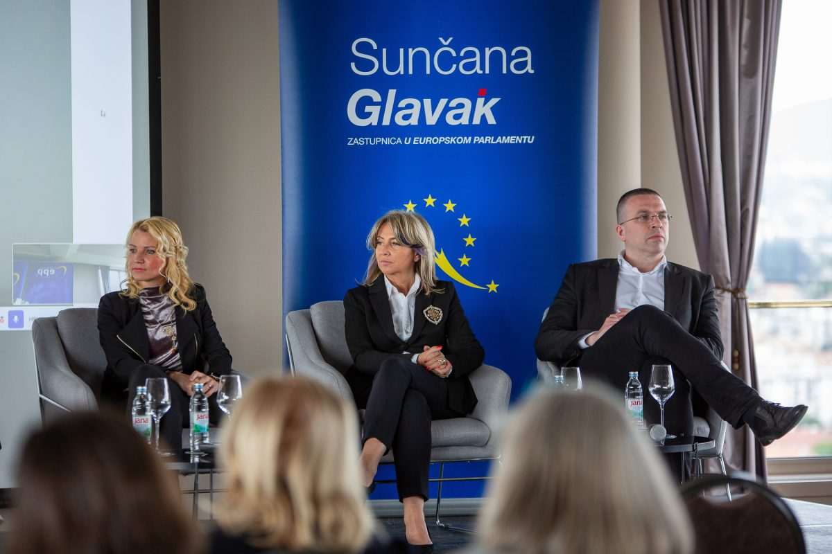 Konferencija Zdravstvena diplomacija/ Foto: EPP