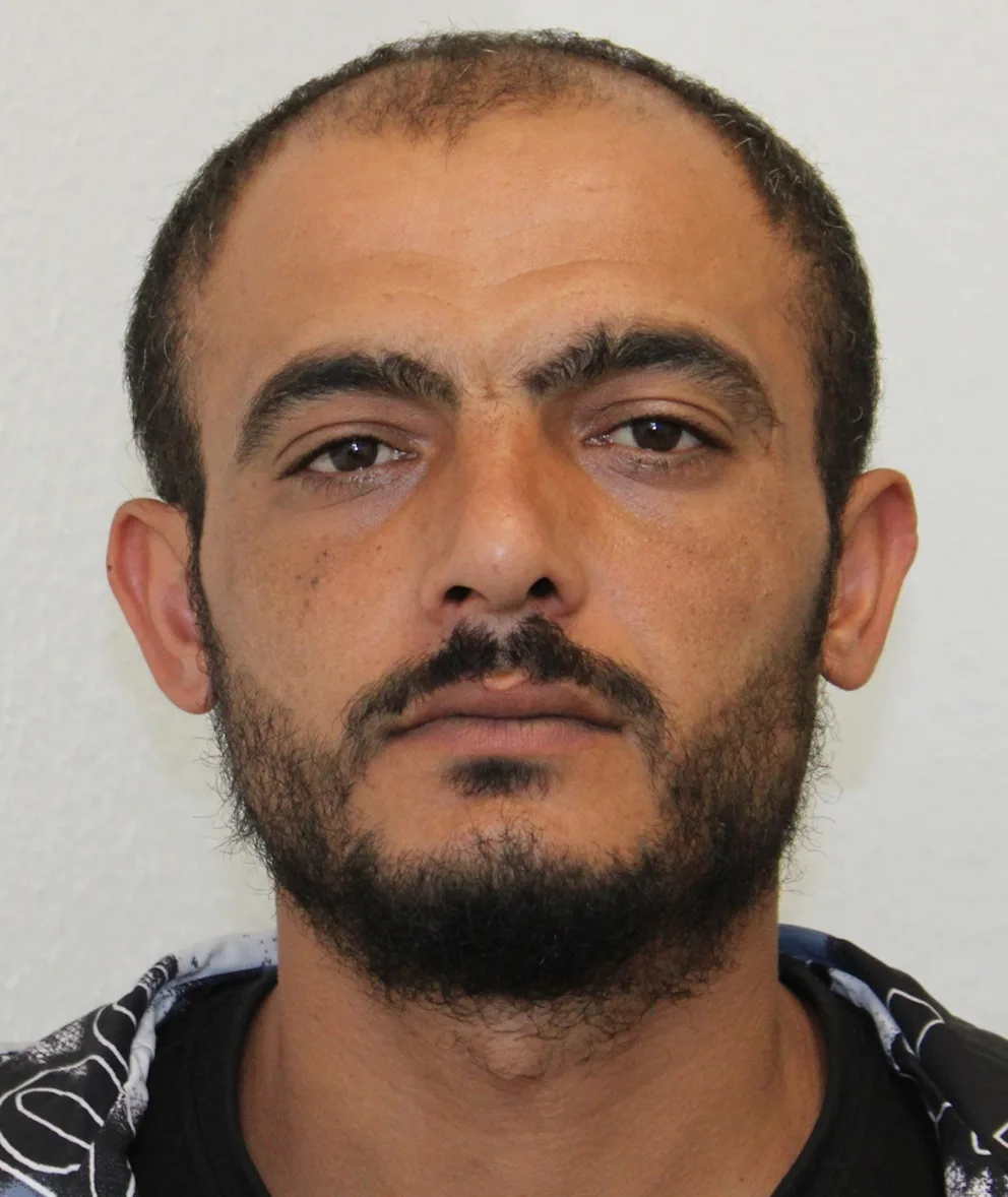 SIRIJAC M.M. (35) U BIJEGU: Policija objavila fotografiju i traga za napadačem nožem iz Bielefelda Policija je objavila fotografiju Mahmouda Mhemeda / Foto: Polizei