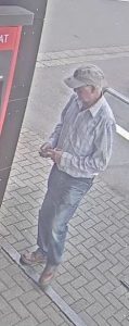 POLICIJA TRAGA ZA POČINITELJEM, OBJAVILI I FOTOGRAFIJE: Tko i zašto ubrizgava kiselinu u parkirne uređaje?