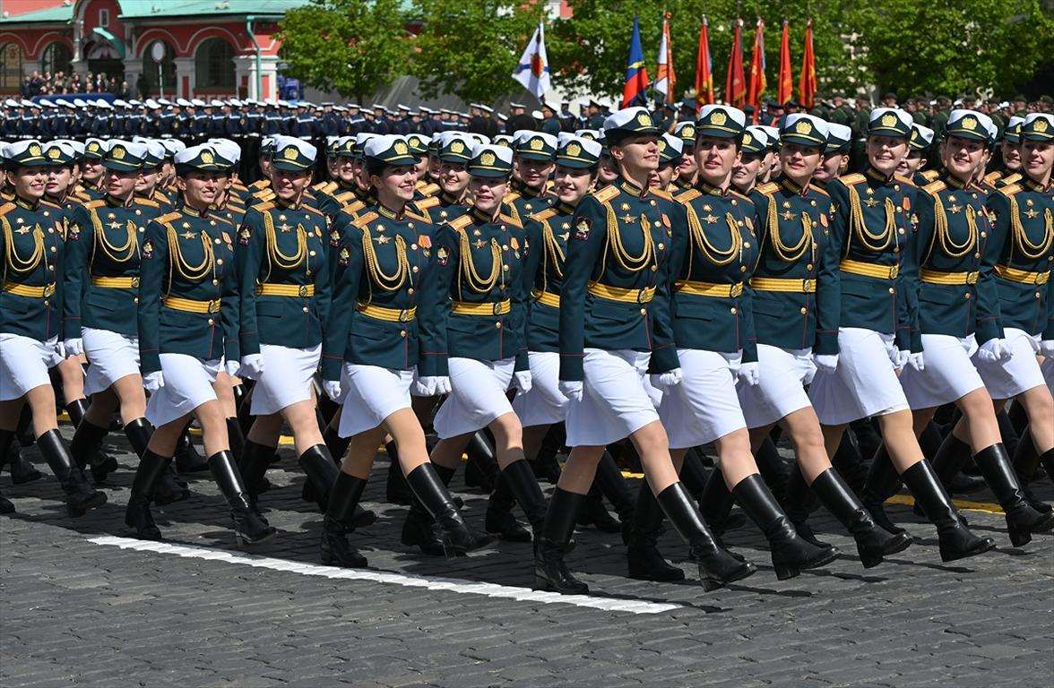 PUTIN PORUČIO S PROSLAVE 80. GODIŠNJICE DANA POBJEDE: Istina i pravda su na našoj strani Proslava Dana pobjede u Moskvi / Foto: Anadolu