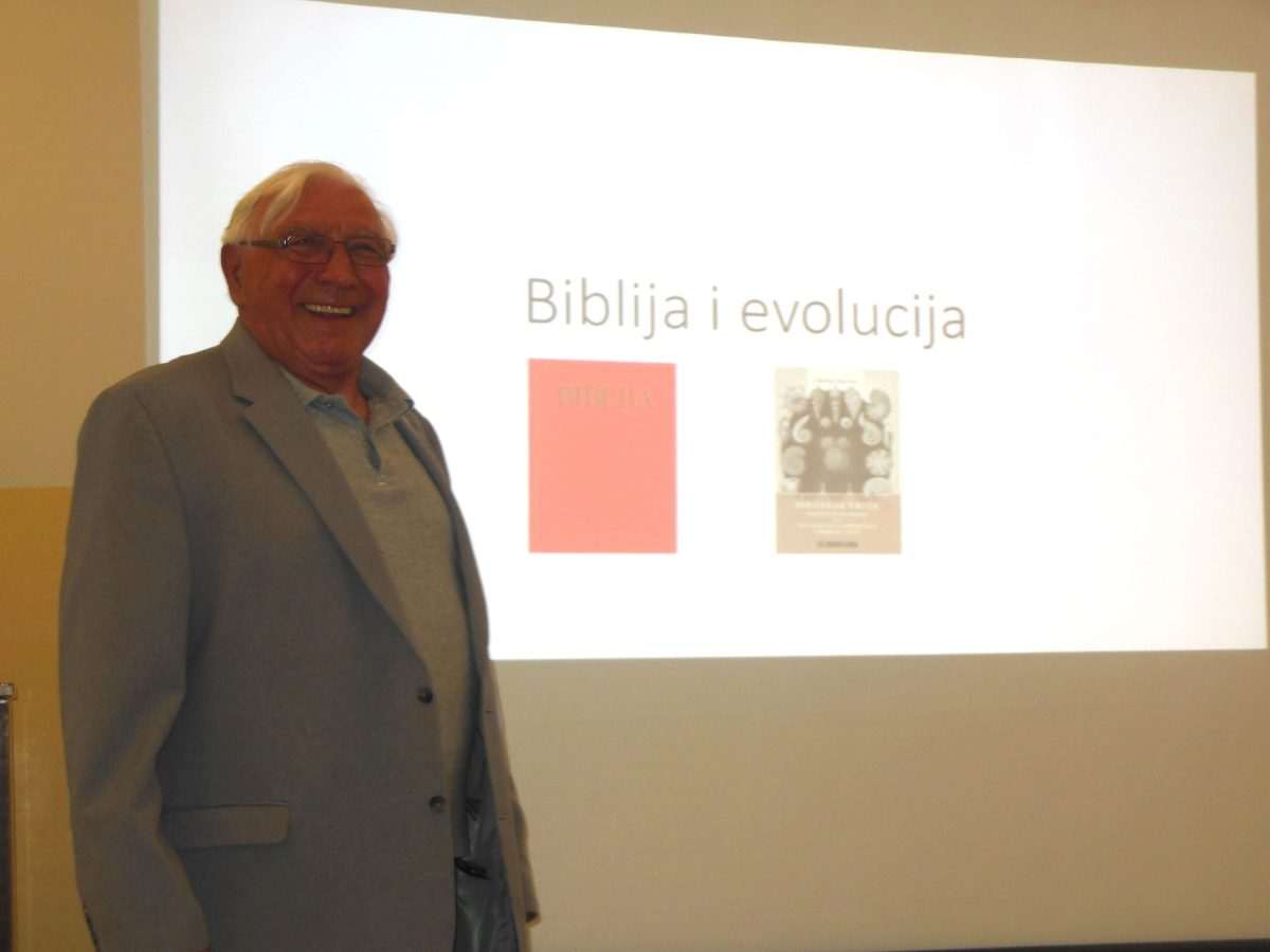 HKŽ MÜNCHEN: Održavno predavanje na temu "Biblija i evolucija" Prof. Stjepan Bergovec / Foto: Fenix (fra Jozo Župić)