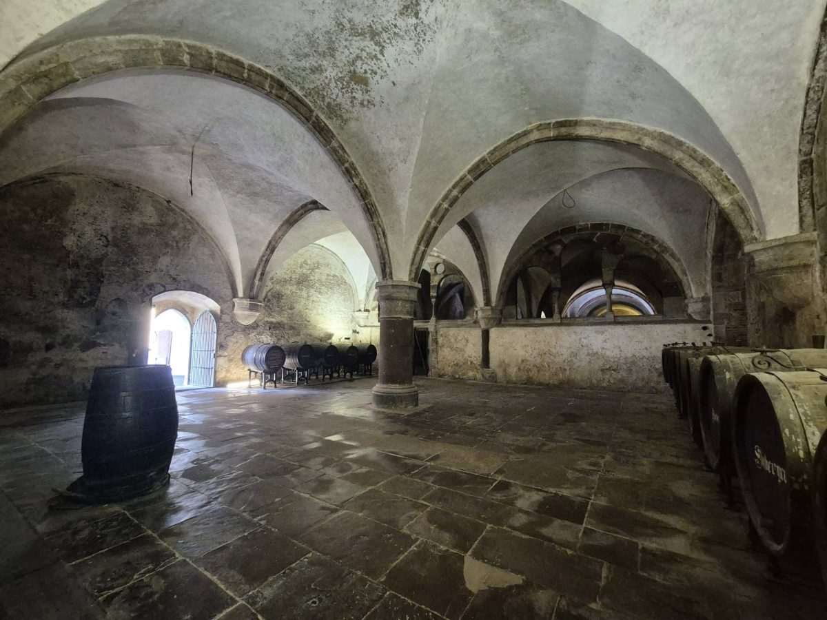 OVDJE SE PROŠLOST NE PAMTI, ONA SE OSJEĆA: U 900 godina starom klosteru Eberbach Sean Connery snimao je film „Ime ruže“ Cabinetkeller”, poznata i kao Fraternei / Foto: Fenix (Lucia Dokoza)