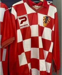 POVIJESNI DRES HRVATSKE REPREZENTACIJE: Godinama je „Vatrene“ odijevala tvrtka Patrick Čakovec