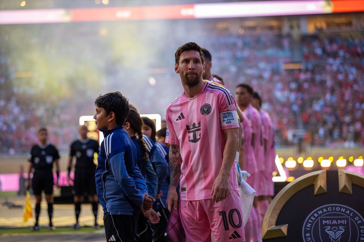 KLUPSKO SP U NOGOMETU: Bayern deklasirao Auckland City s 10:0, PSG uvjerljiv protiv Atletico Madrida Lionel Messi pred utakmicu Inter Miami i Al Ahly / Foto: Anadolu