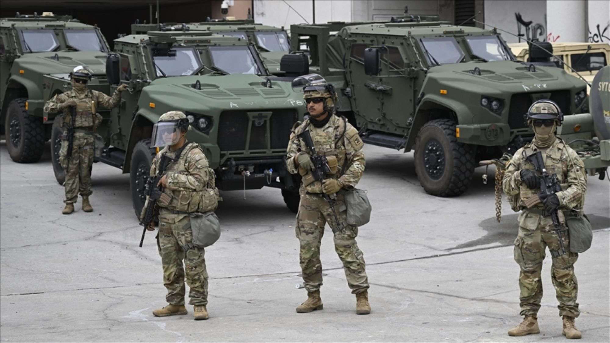 TRUMP OBEĆAO "OSLOBODITI" LOS ANGELES: Nacionalna garda ostaje u gradu dok ne prestane opasnost Pripadnici američke Nacionalna garda (ILUSTRACIJA) / Foto: Anadolu