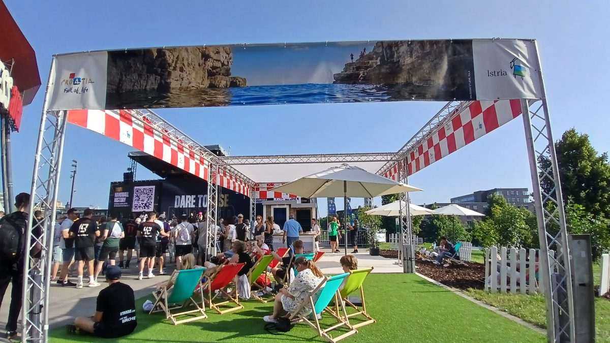 KÖLN: Predstavljanje hrvatske turističke ponude na završnici EHF-ove Lige Prvaka KÖLN: Predstavljanje hrvatske turističke ponude na završnici EHF-ove Lige Prvaka