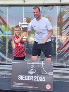 WILLKIE BUSINESS CUP 2025: Momčad Antonio Baraban Bau Raumausstattung osvojila najjači poslovni turnir u Frankfurtu na Majni