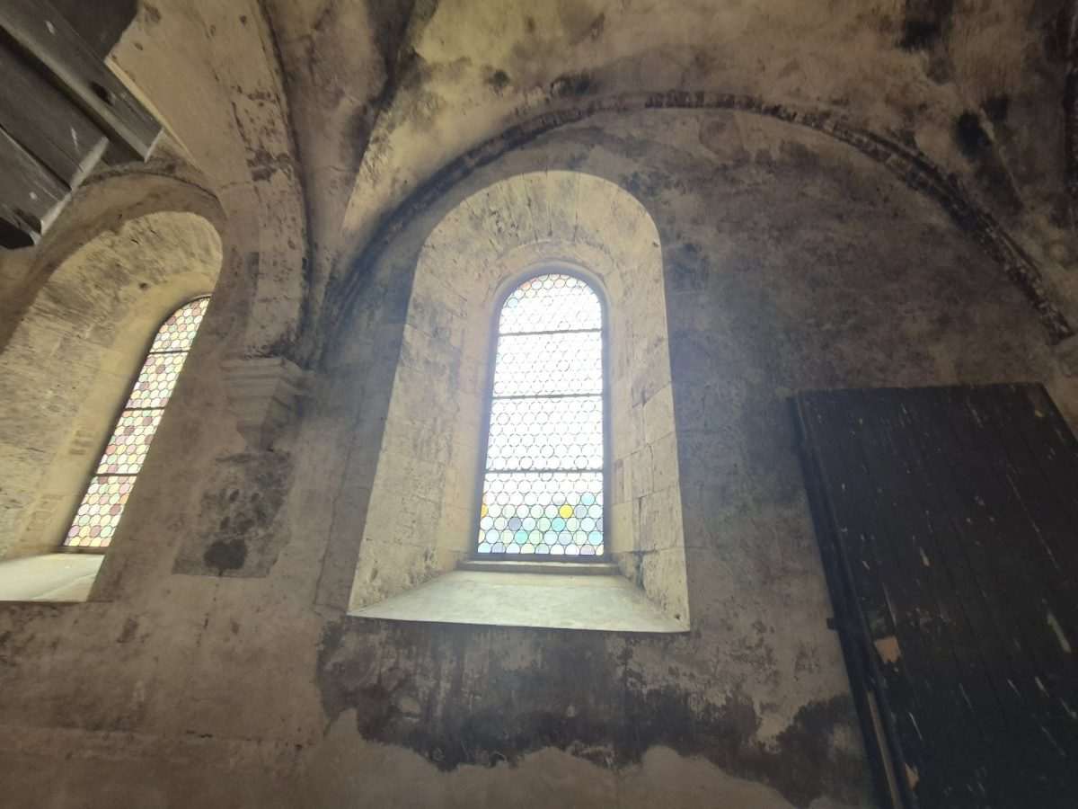 OVDJE SE PROŠLOST NE PAMTI, ONA SE OSJEĆA: U 900 godina starom klosteru Eberbach Sean Connery snimao je film „Ime ruže“ Nakon sekularizacije 1803. godine, kompleks je neko vrijeme služio kao zatvor, psihijatrijska bolnica i vojna ustanova za oporavak. / Foto: Fenix (LD)