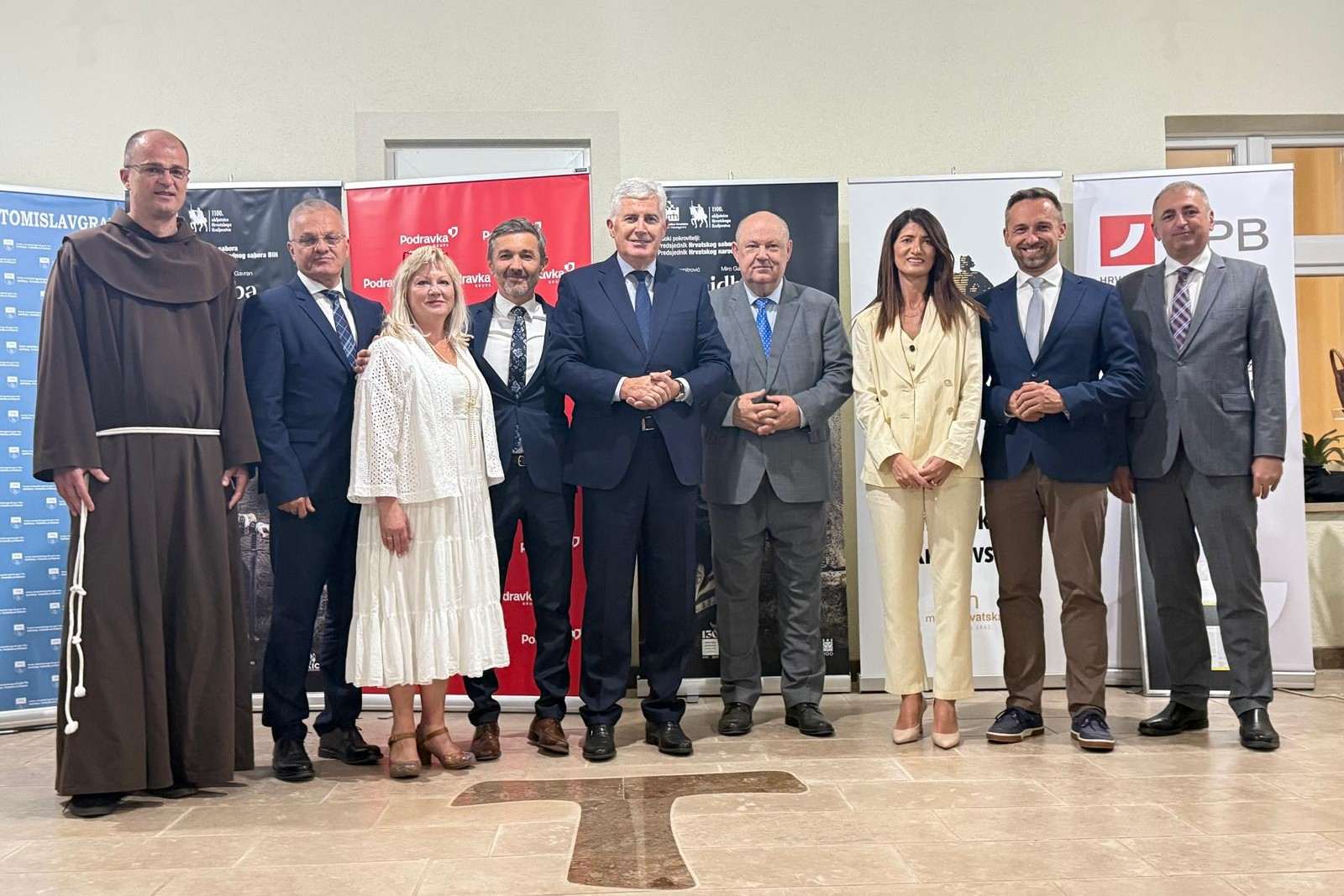 „KRUNIDBA KRALJA TOMISLAVA“: Upriličena praizvedba glazbeno-scenske legende u povodu obilježavanja 1100. obljetnice Hrvatskoga Kraljevstva „KRUNIDBA KRALJA TOMISLAVA“: Upriličena praizvedba glazbeno-scenske legende u povodu obilježavanja 1100. obljetnice Hrvatskoga Kraljevstva