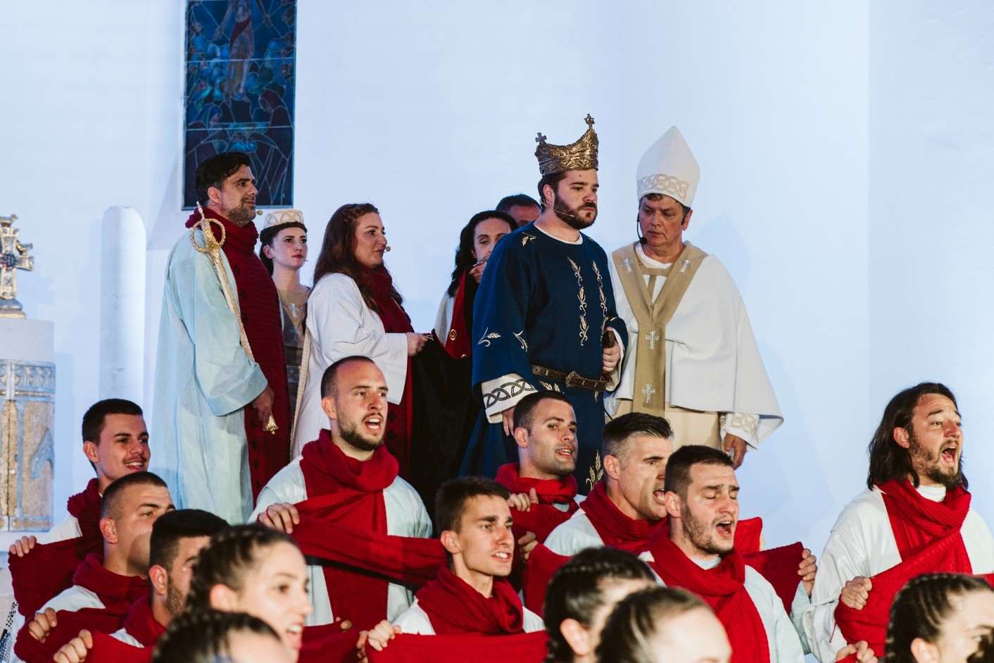 „KRUNIDBA KRALJA TOMISLAVA“: Upriličena praizvedba glazbeno-scenske legende u povodu obilježavanja 1100. obljetnice Hrvatskoga Kraljevstva „KRUNIDBA KRALJA TOMISLAVA“: Upriličena praizvedba glazbeno-scenske legende u povodu obilježavanja 1100. obljetnice Hrvatskoga Kraljevstva