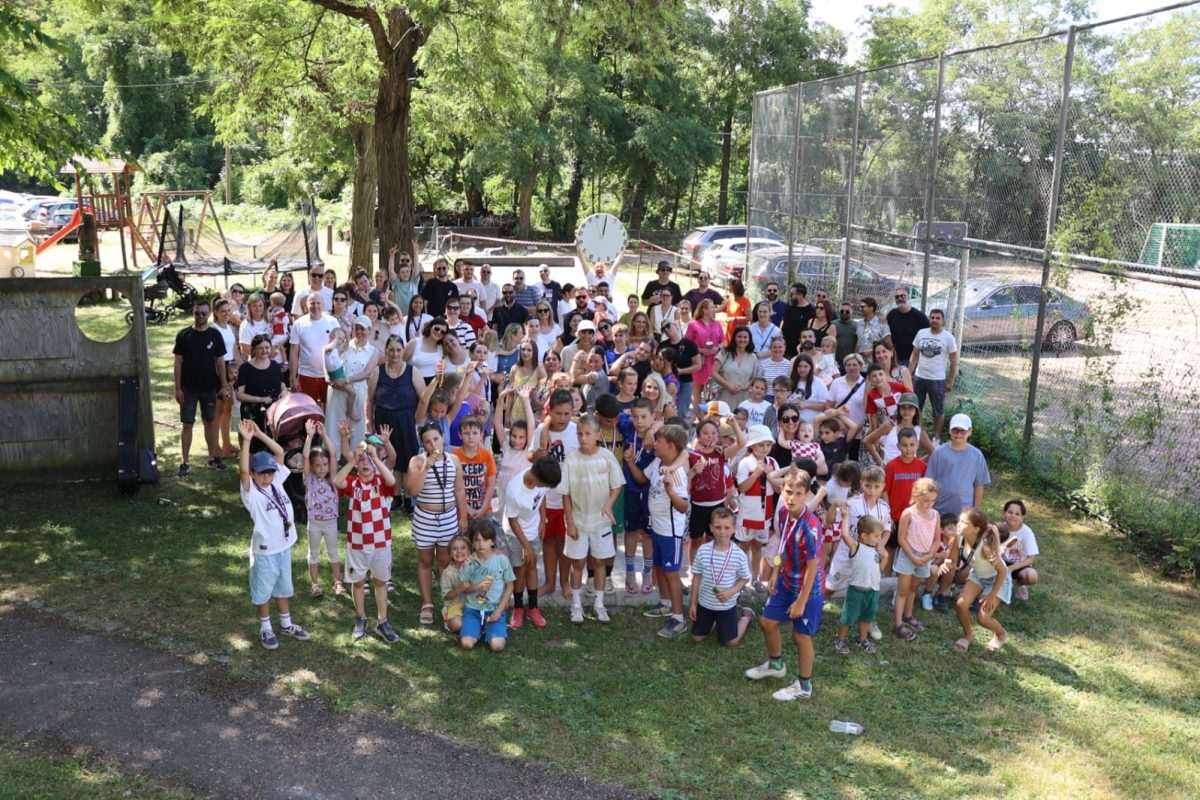 U Wangenu svečano obilježen završetak vjeronaučne godine / Foto: Fenix (Željko Cindrić)