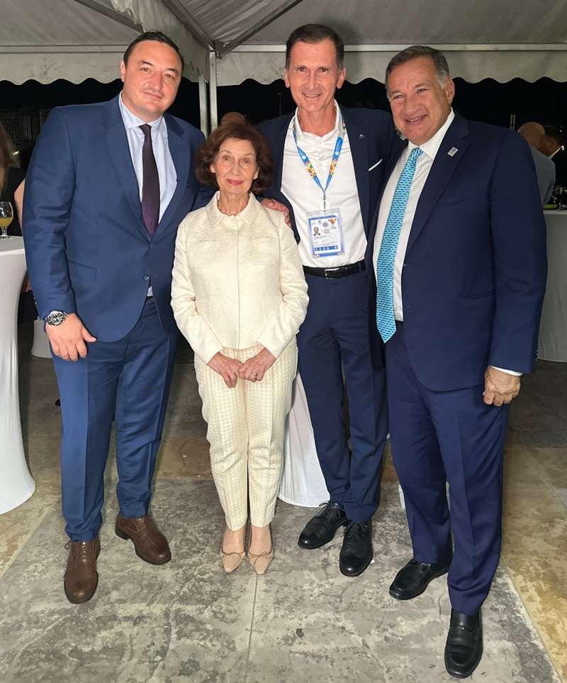 SUDJELUJE VIŠE OD 4.000 MLADIH SPORTAŠA: Otvoren XVIII. ljetni Europski olimpijski festival mladih Borko Ristovski, ministar sporta, Gordana Siljanovska-Davkova, predsjednica Sjeverne Makedonije, prof.dr. Dragan Primorac član Zdravstvene i antidopinške komisije Europskih olimpijskih odbora, Spyros Capralos, predsjednik EOO