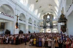 Misno slavlje na tradicionalnom hodočašću/ Foto: Fenix (SIM)