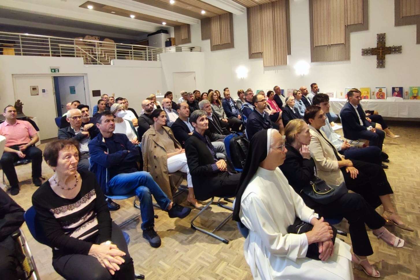 HAMBURG: Predavanje u povodu obljetnice 1100 godina Hrvatskog kraljevstva HAMBURG: Predavanje u povodu obljetnice 1100 godina Hrvatskog kraljevstva