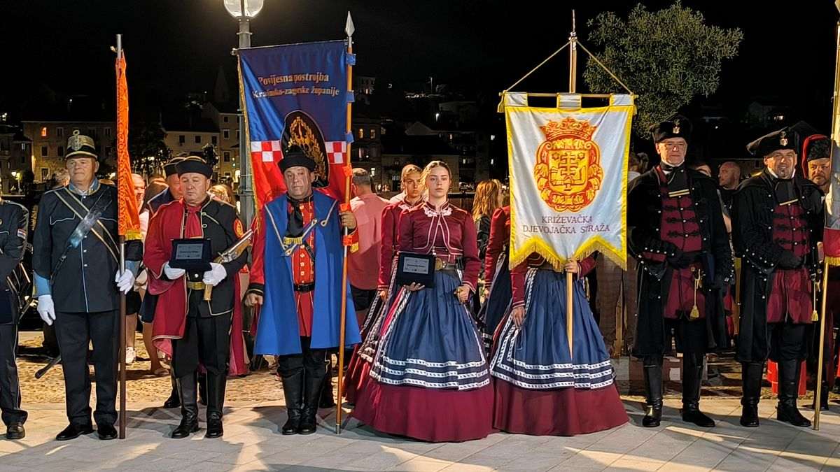 Križevačka djevojačka straža u Bakru_Paulina Mlinarić / Foto: Fenix (Paulina Mlinarić)
